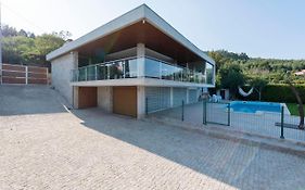 Lovelystay - Casa Guimas