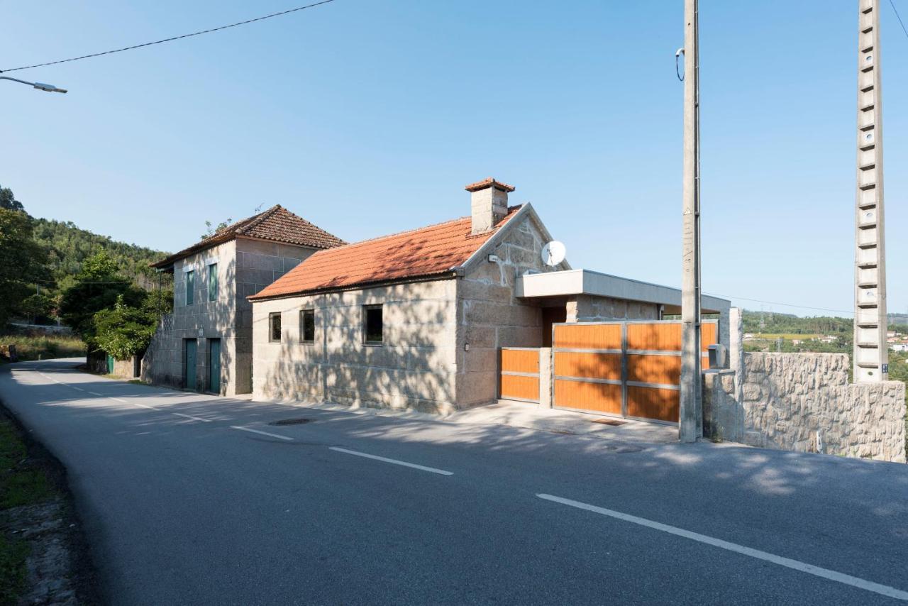 Lovelystay - Casa Guimas Penafiel Extérieur photo